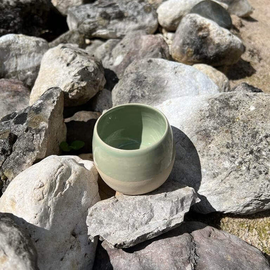 Kaffee- & Teebecher - Curve Kaffeebecher Grün