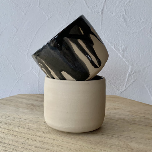 Mug, Tasse, Kaffeetasse, Keramiktasse - Becher Raven & Sand Artline